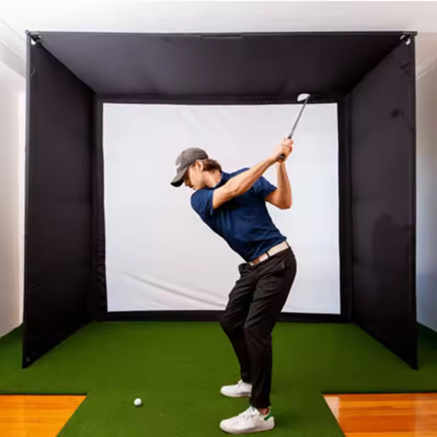 ApexVision Pro Golf Enclosure